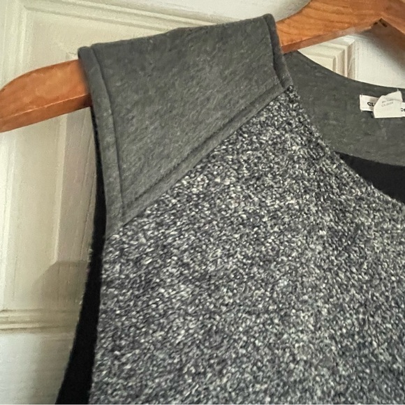 Club Monaco Vest Size L  Asymmetrical Front Zimmer Grey

@5 - Picture 12 of 15